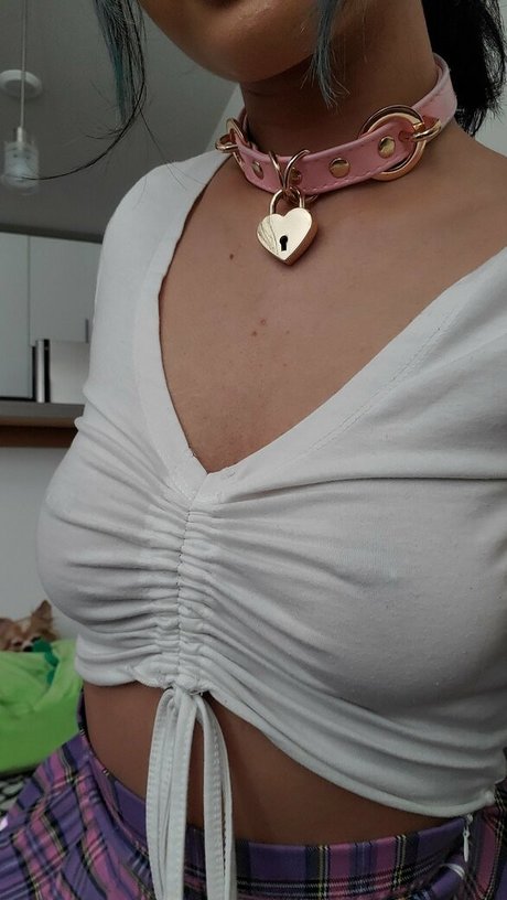 pisssbabyy トップ女優 写真