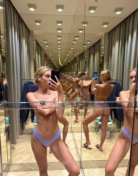 ジーンズのお尻OnlyFans 裸 ギャラリー