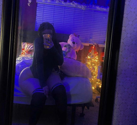 melcat セクシーモデル 写真