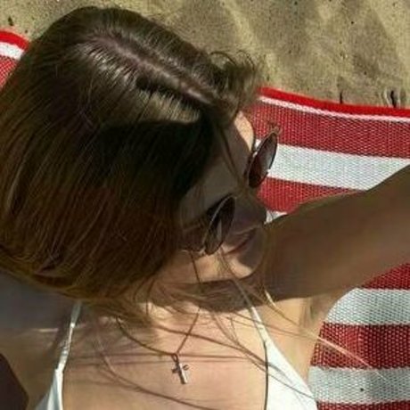 大きな黒いお尻のOnlyFans セクシー 画像