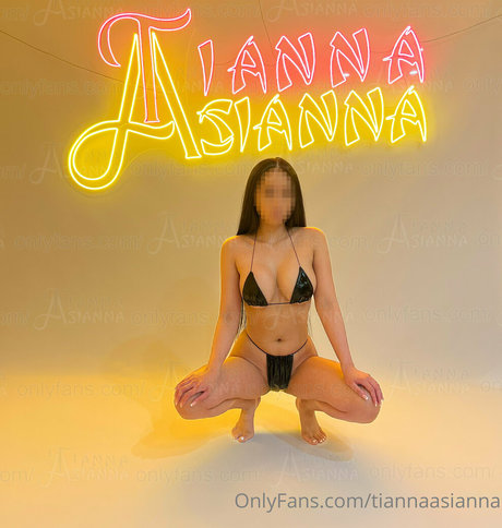 tiannaasianna ホットモデル ギャラリー