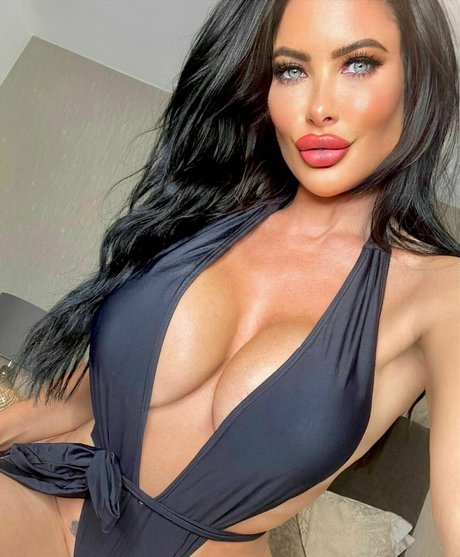 biancalabomb 無料モデル 画像