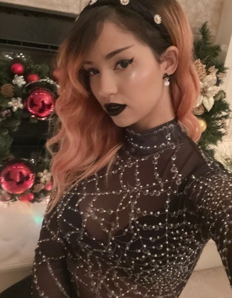 張りのあるおっぱいOnlyFans ポルノ 画像