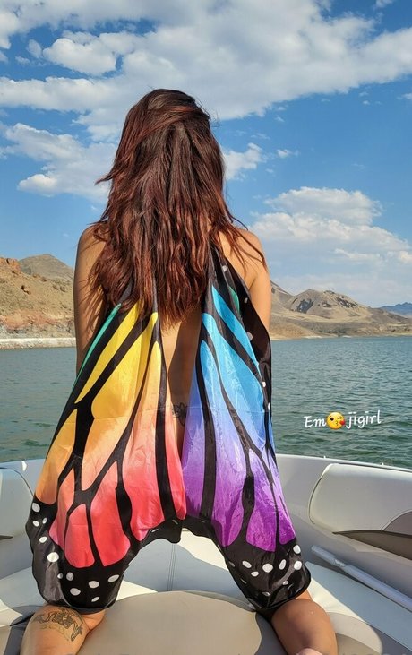 emojigirl1984 ポルノモデル 画像