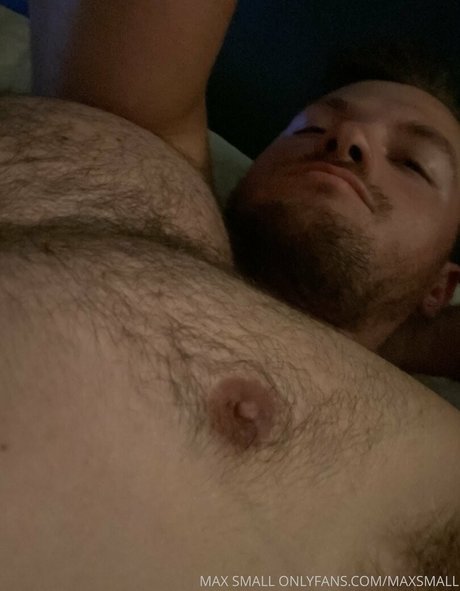 巨乳とお尻のOnlyFans 無料セクシー 写真