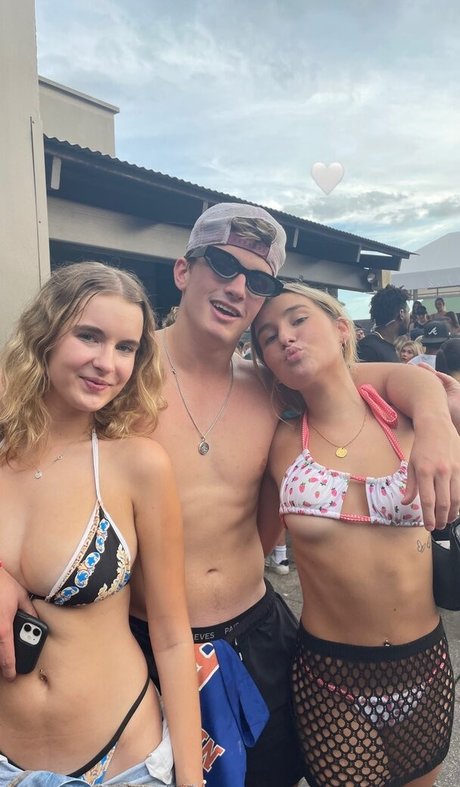 Maddie Gilmore 完璧なスター 写真