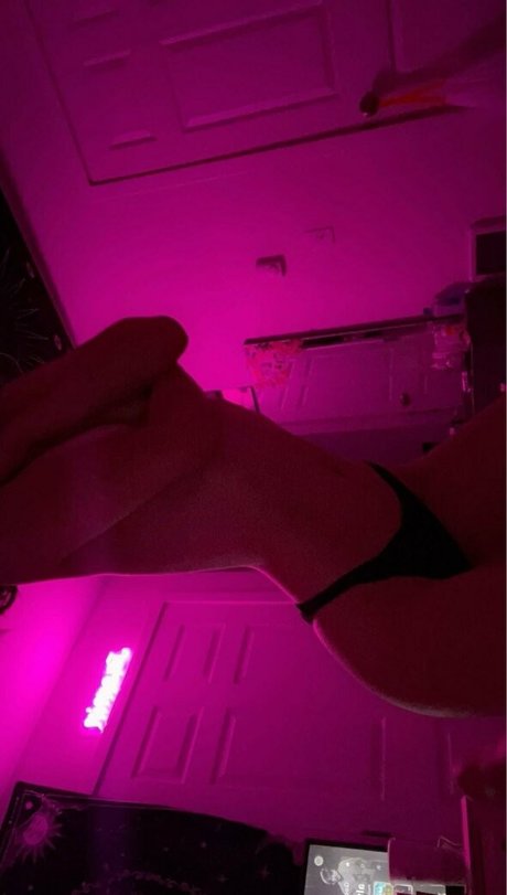 Jasmindaye エロティックモデル 画像