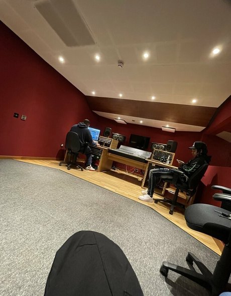 jayedeeofficial 高品質モデル 画像