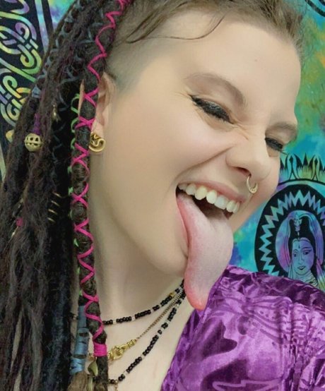 Cumberworldly ホットなモデル 写真