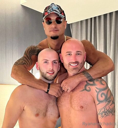 ryanandchadcbfree 裸の女優 写真