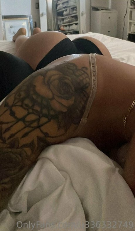 コメディアンのOnlyFans 無料裸 写真