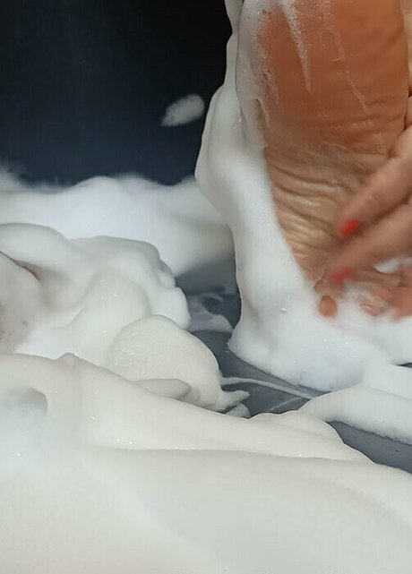 sweet noemi elena エロティック女優 写真