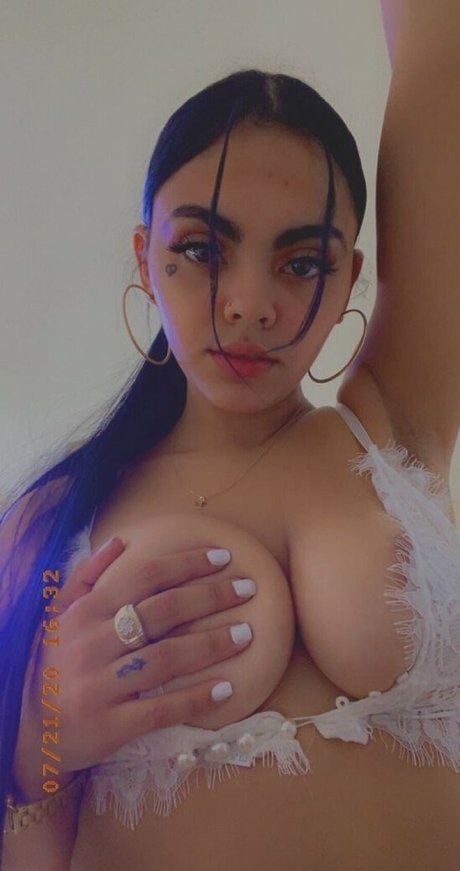 DMV オンリーファン セクシー ギャラリー