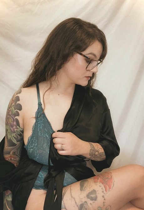 FrankieDarko 可愛い女優 写真