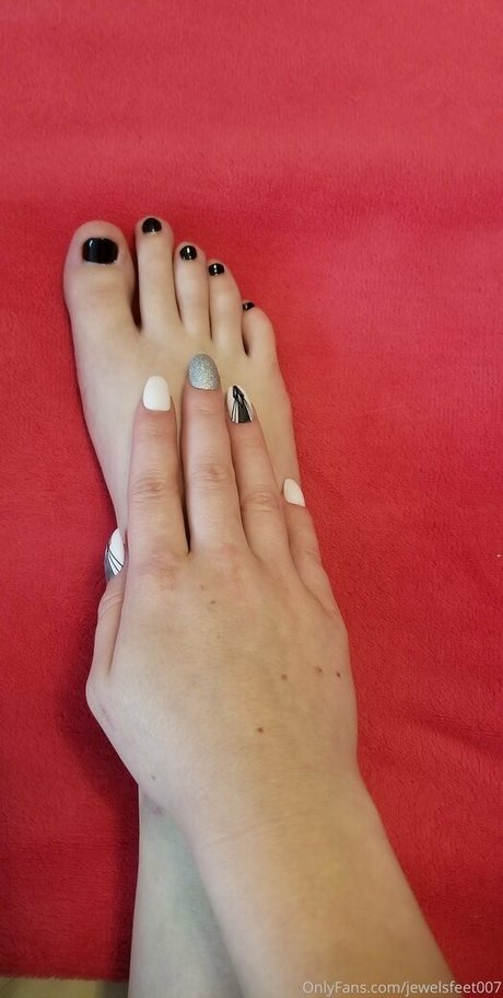 skylarjewel007 スター ヌード 画像