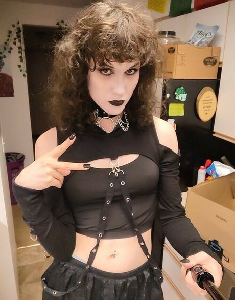 Kodama Grey アートモデル 写真