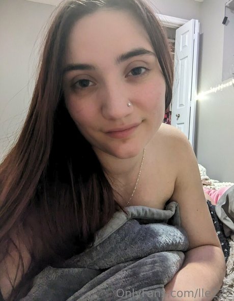 lle222 HDスター 写真