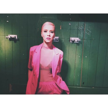 Dagny Norvoll Sandvik ホットなモデル 写真