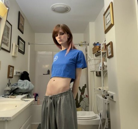 Daychain ポルノモデル 画像