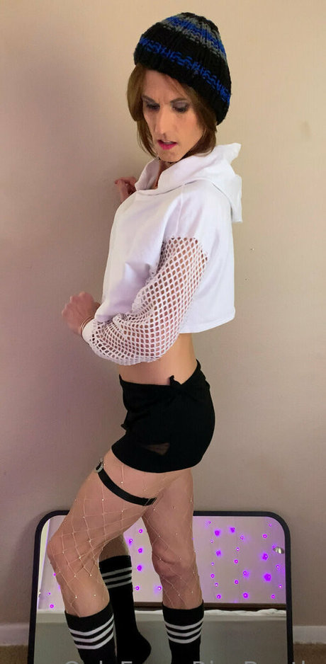 ニューハーフ 熟女 OnlyFans セクシーxxx 画像