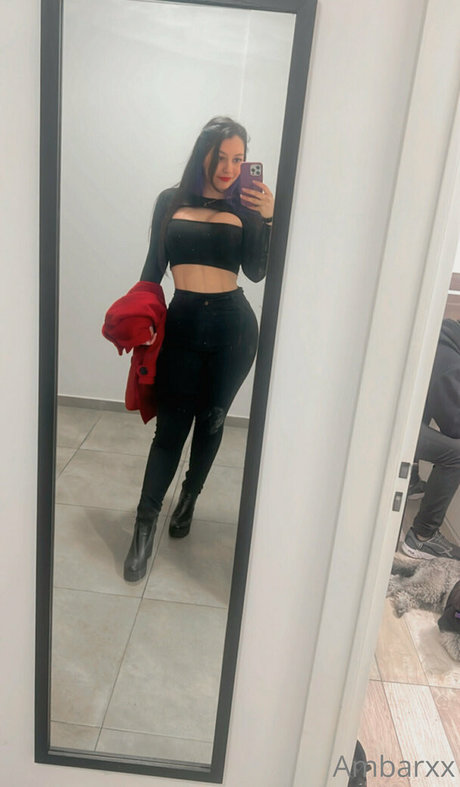 金髪ストリップOnlyFans ホットセックス 画像