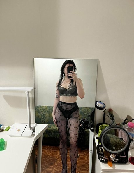 litera7 エロティック女優 写真