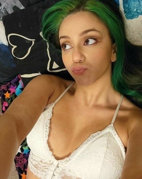 大きな黒いチンポ OnlyFans セクシー 写真