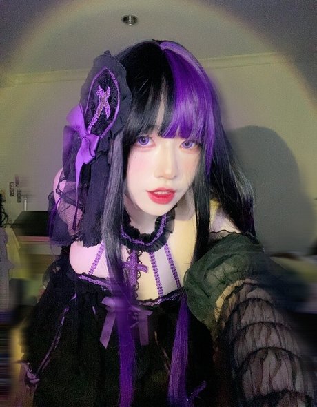 BunnieRennie ポルノモデル 写真