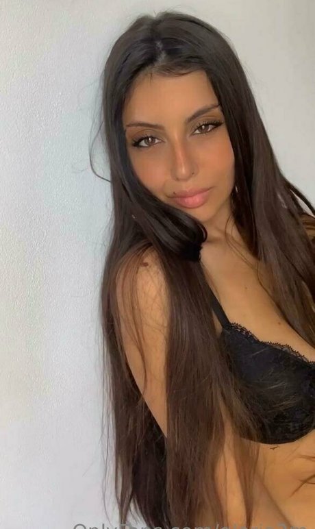 最もホットなOnlyFans 美しい 画像