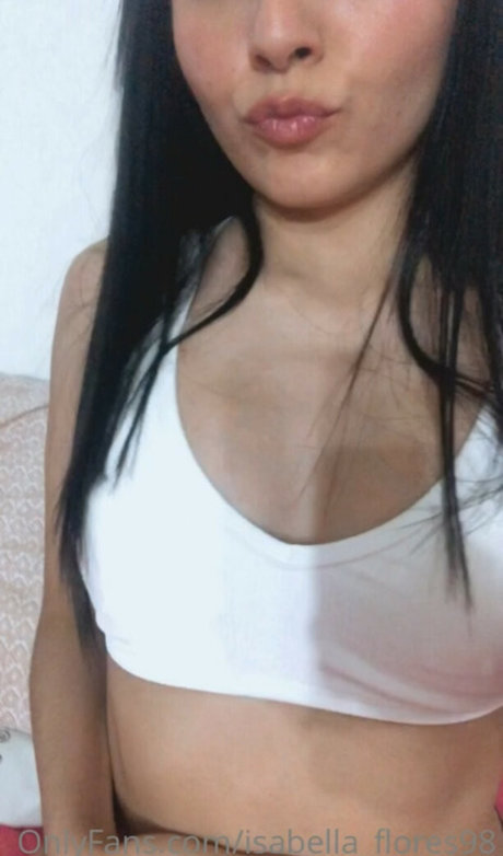 Isabella flores98 ポルノ女優 写真