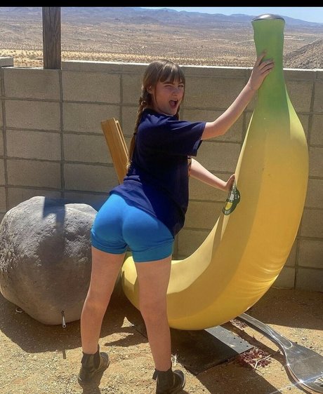 Ivy Wolk 独占女優 写真