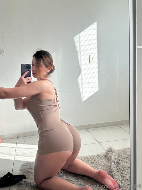 アーミーガールズオンリーファン 無料ポルノ 画像