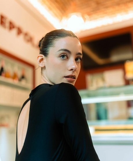 Simona Coppola アダルトスター 画像