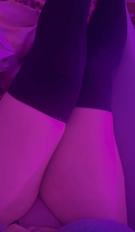 Akeno Chan エロティック女優 画像