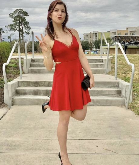 ナイロン足 OnlyFans トップ アーカイブ