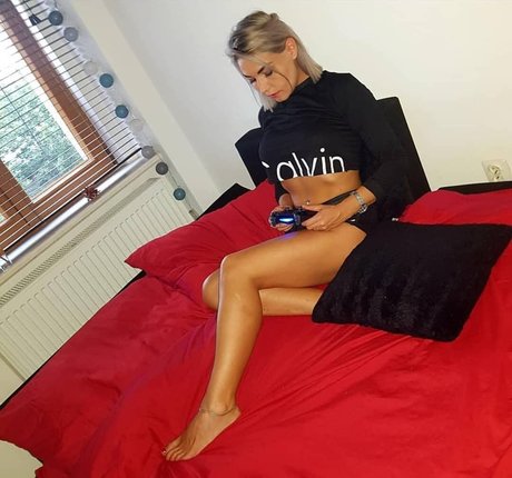 Beatka 美しいモデル ギャラリー