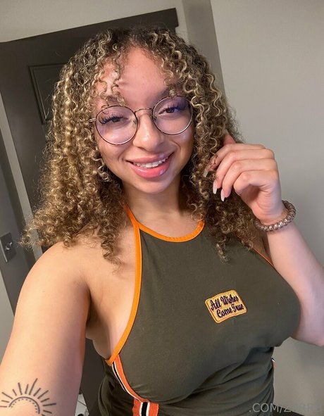 イスラム教徒のOnlyFans アートxxx 写真