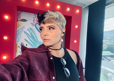 isabellamout1 無料モデル 写真