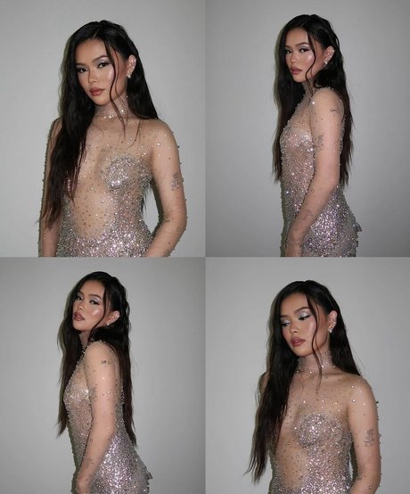 Lisa Yamada アダルトスター 写真