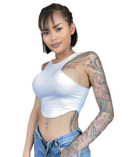 Wilathai ホットなモデル 画像