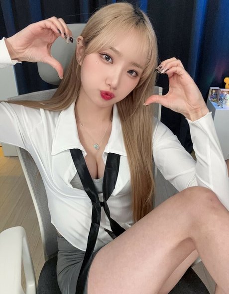 Woojungx4 HDポルノスター 写真