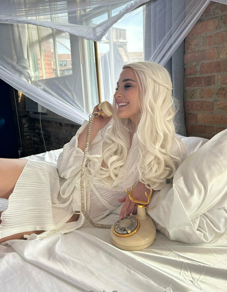 emmranna 可愛いモデル アーカイブ