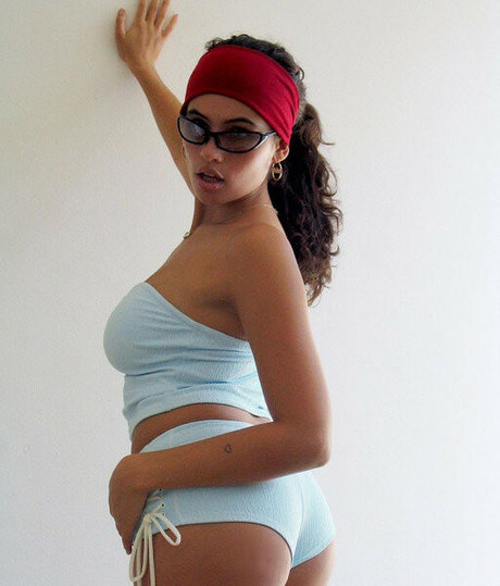 Isabella Carr 独占ポルノスター ギャラリー