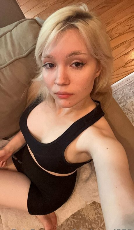 bladeesgf333 ポルノスター トップ 写真