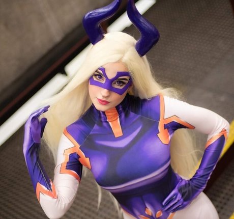 Samanta Bravin 無料モデル 画像