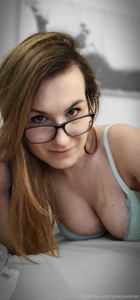 yasminnesummers アダルトモデル 写真