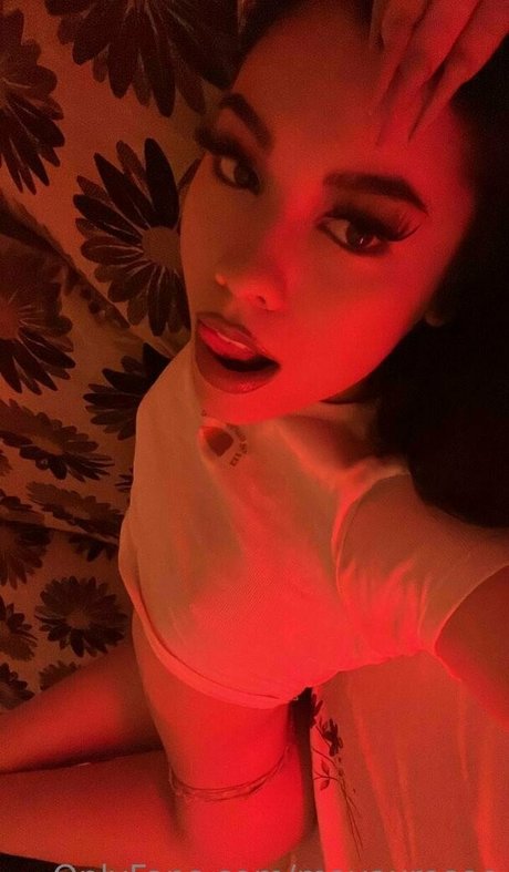 ブルネットの教師OnlyFans 無料ヌード アーカイブ