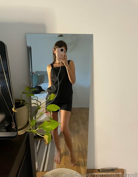 hellostroll 素敵なモデル 画像