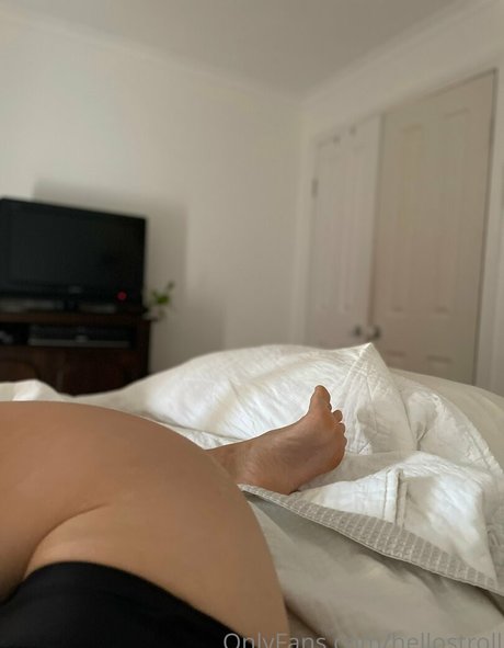 hellostroll ホットなスター 写真