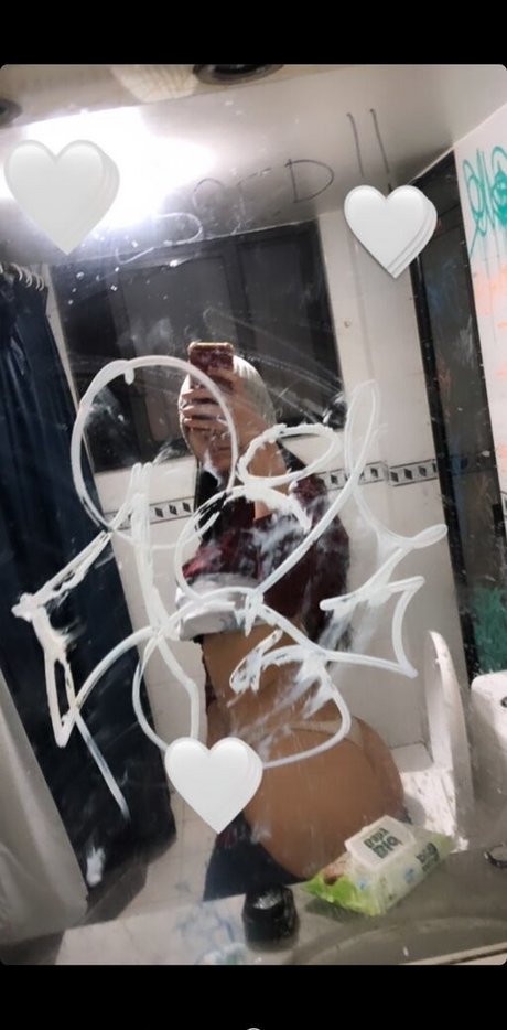 Silk7milk ホットなポルノスター 写真